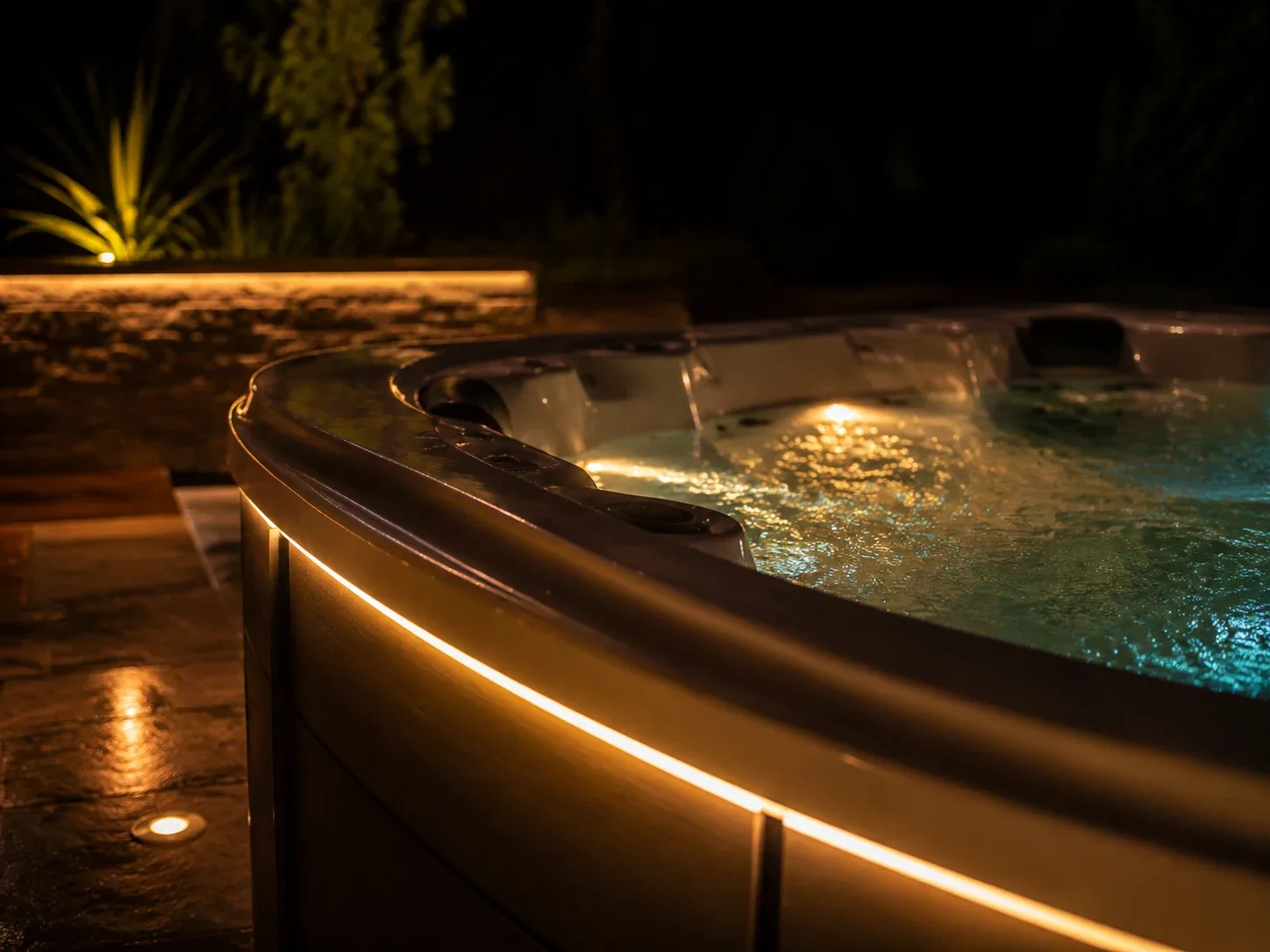 Spa electrical wiring installation Scarborough — FlashPro Electric